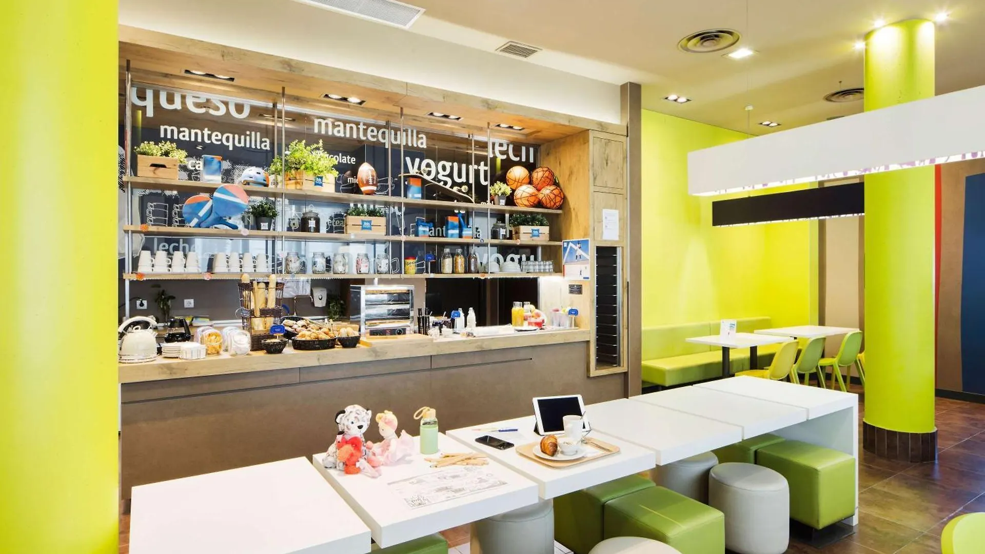 Ibis Budget Sevilla Aeropuerto